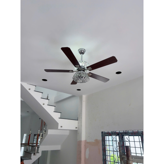 Quạt trần đèn cánh nhựa QT45