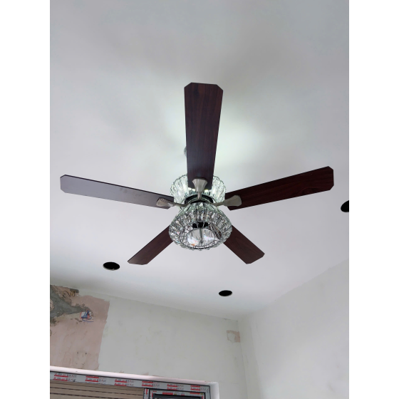Quạt trần đèn cánh nhựa QT45