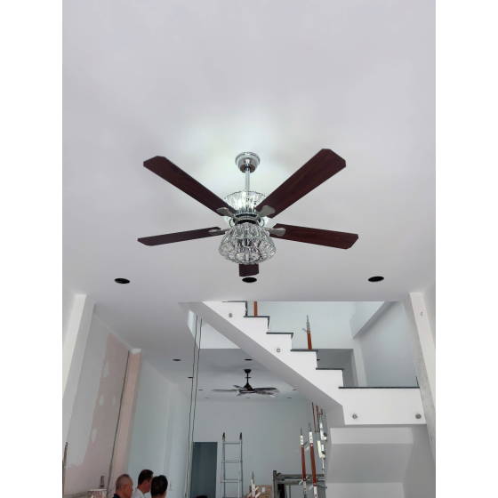 Quạt trần đèn cánh nhựa QT45