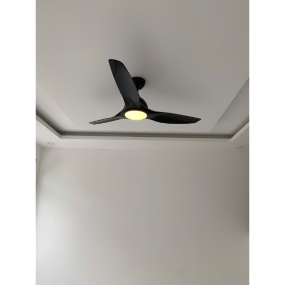 Quạt đèn 3 cánh nhựa QT52109
