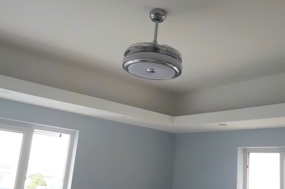 Quạt trần đèn trang trí QT4205