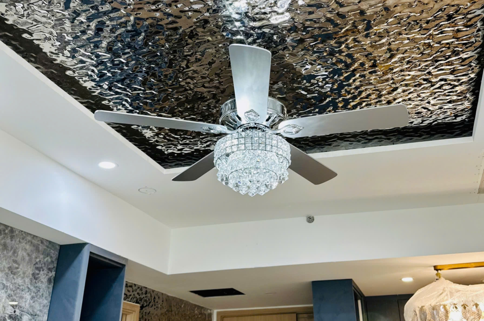 Quạt trần đèn hạt 5 cánh QT5277