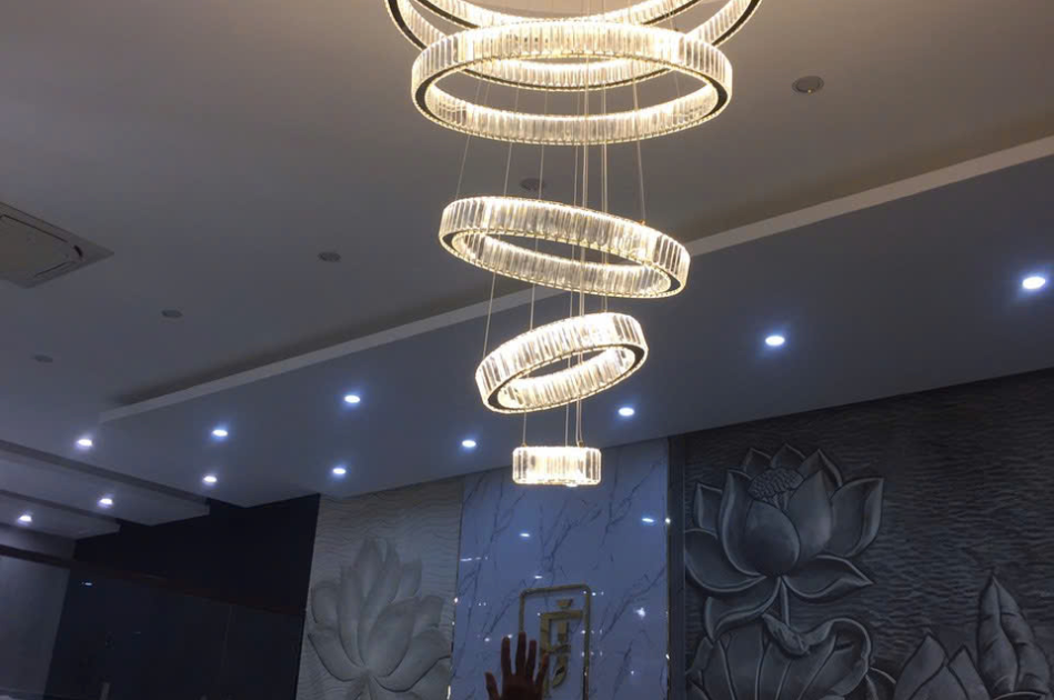 Đèn thả pha lê thông tầng 6 vòng THD7047T6